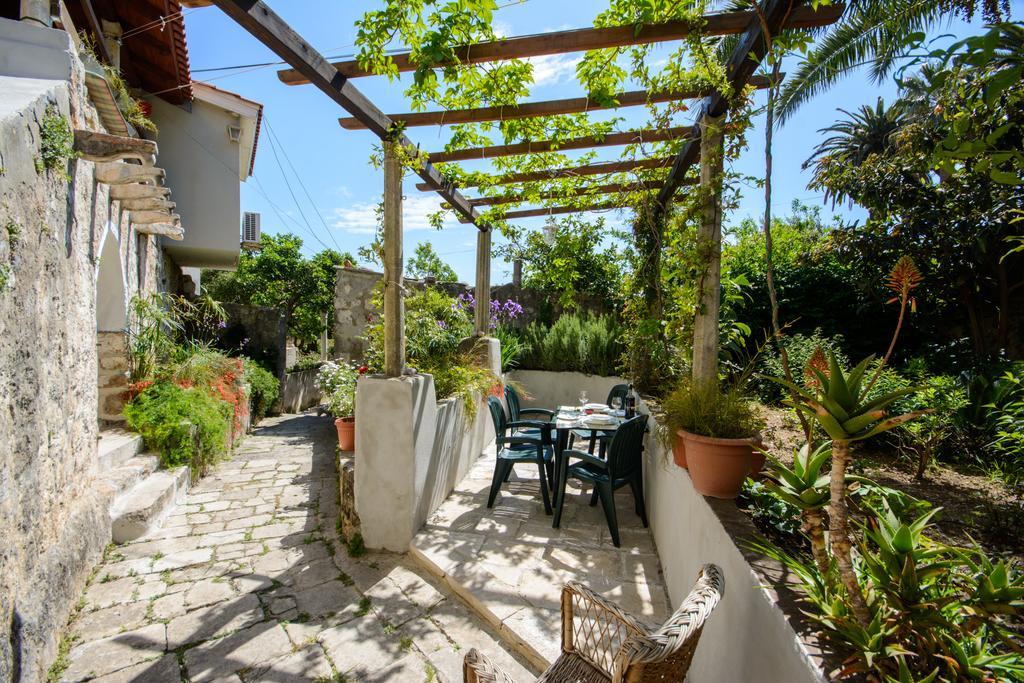 Apartment Lara Dubrovnik Bagian luar foto